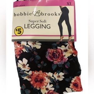 Bobbie Brooks Super Soft Leggings NWT